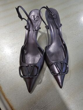 Valentino Garavani Metallic Plum Pointed Slingback Flats